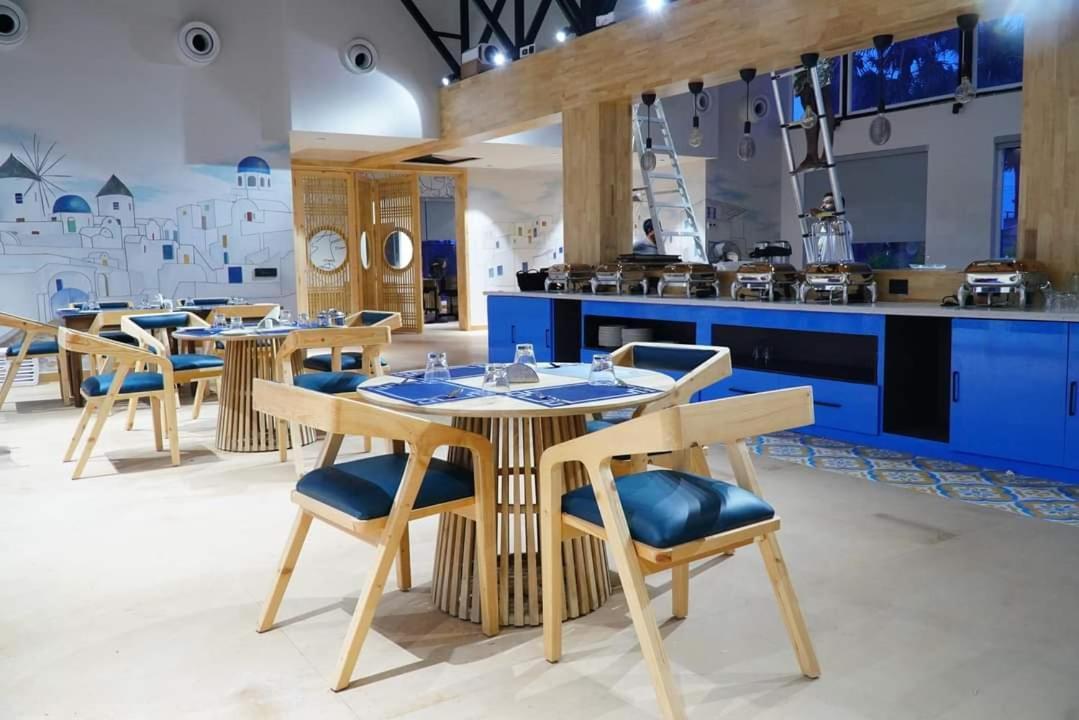 V Hotels And Resorts Chirala Εξωτερικό φωτογραφία