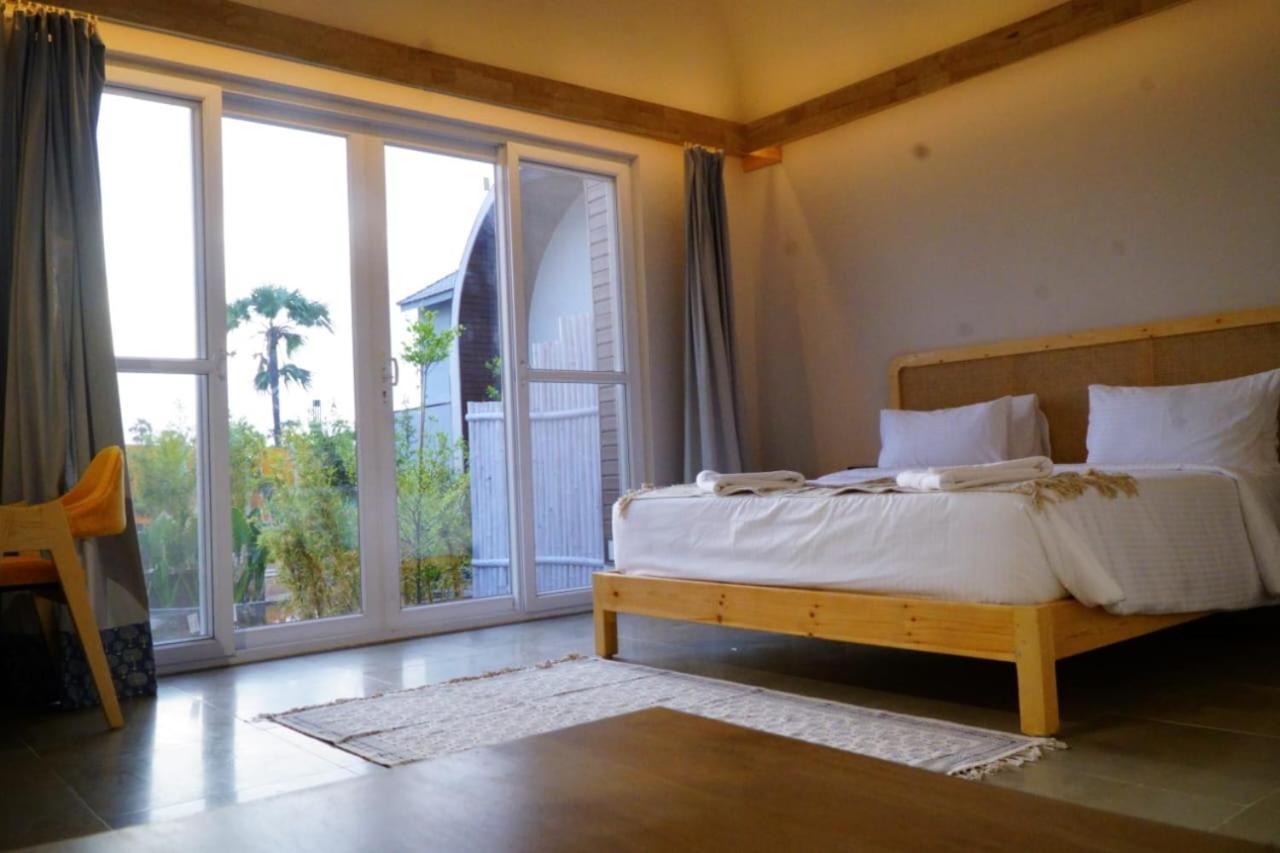 V Hotels And Resorts Chirala Εξωτερικό φωτογραφία